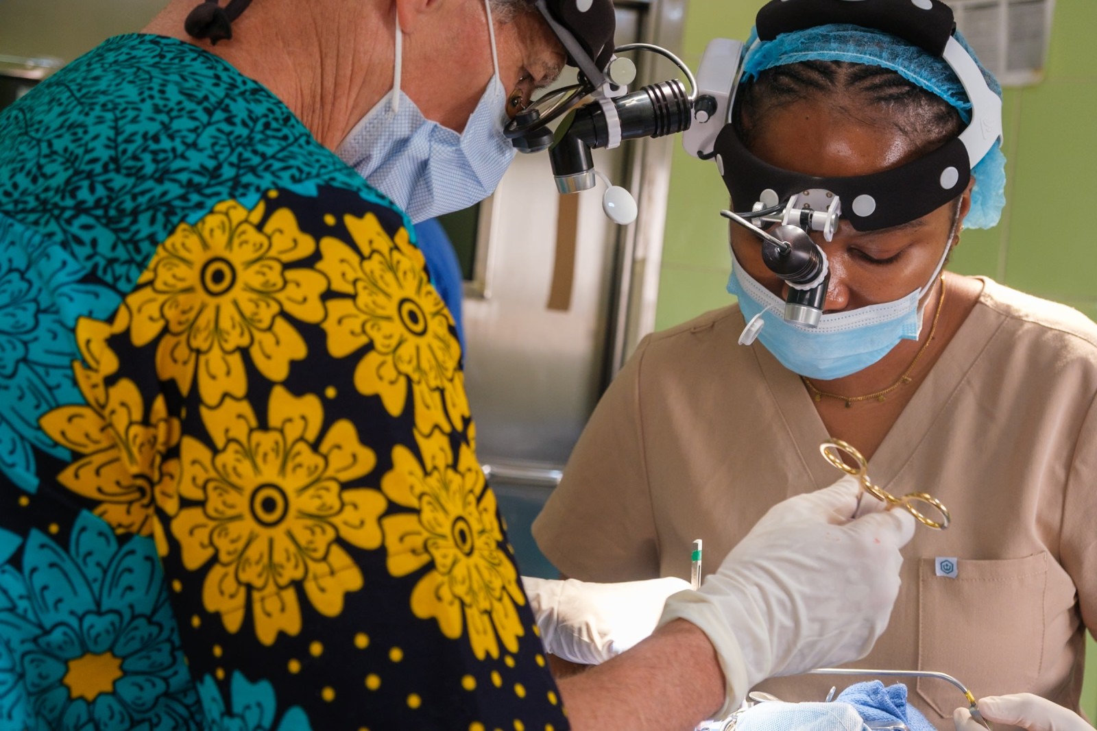 Documentary photograph from the Alliance for Smiles cleft-care mission in Lagos, Nigeria, by Mattia Compagnucci