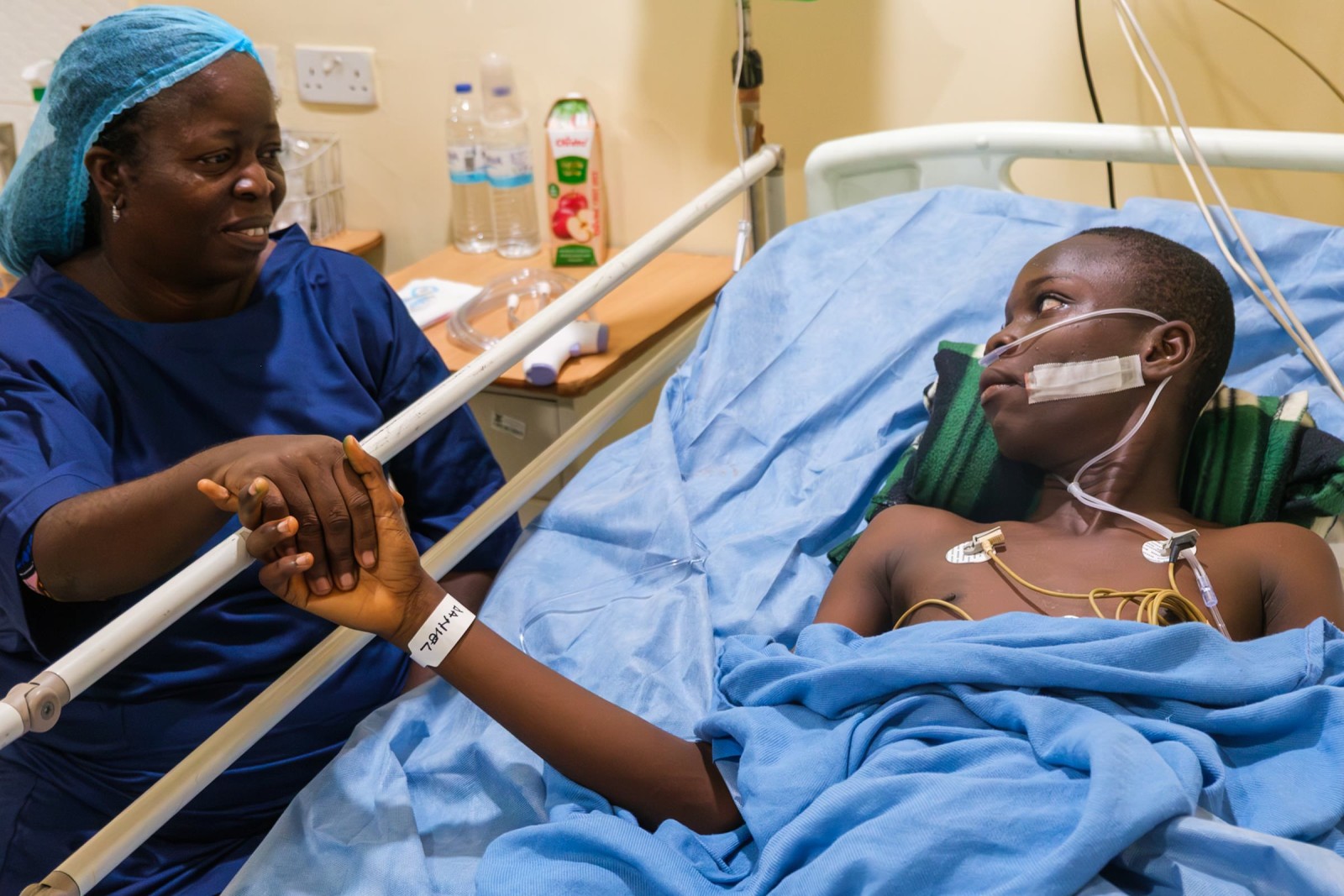 Documentary photograph from the Alliance for Smiles cleft-care mission in Lagos, Nigeria, by Mattia Compagnucci