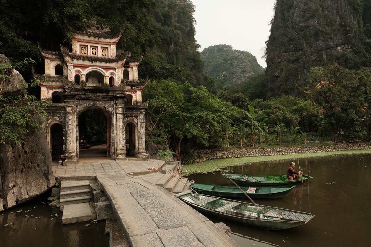 Documentary travel photograph from Vietnam by Mattia Compagnucci